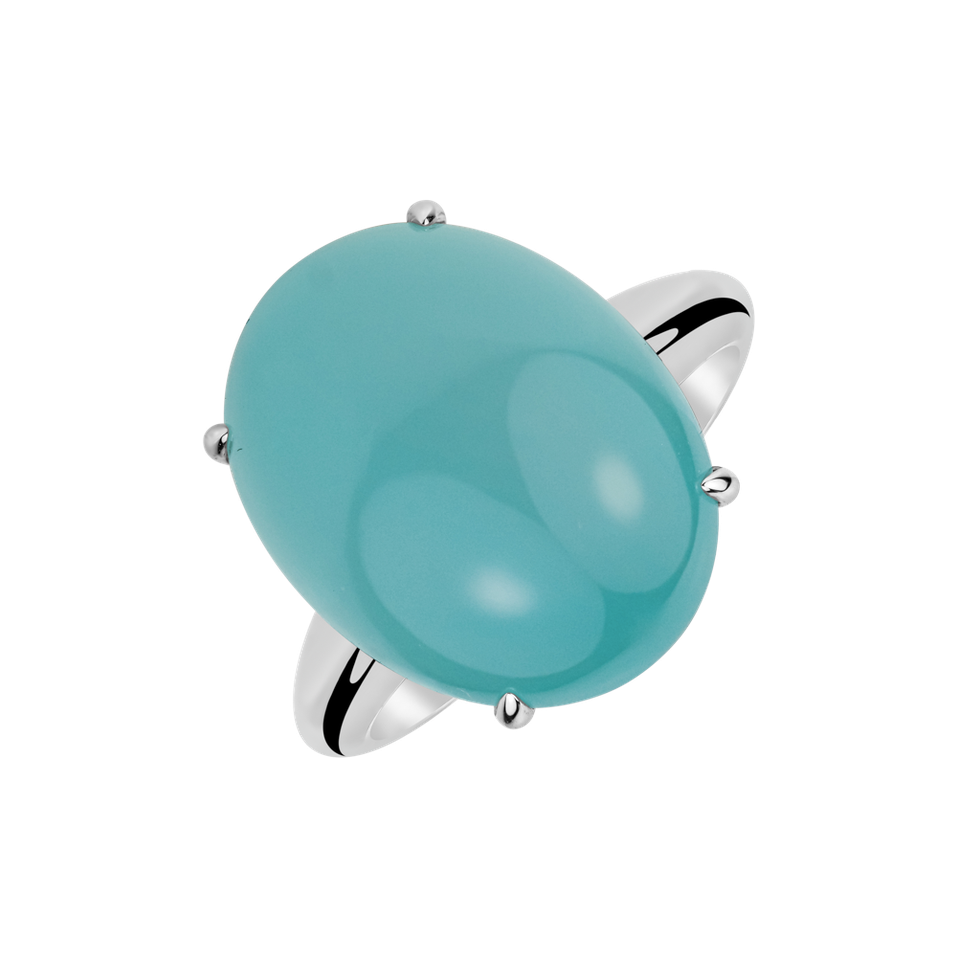 Ring with Chalcedony Blossom Gem