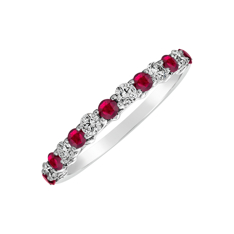 Diamond ring with Ruby Sevasti