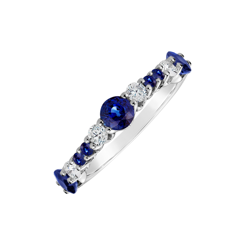 Diamond ring with Sapphire Maddalena