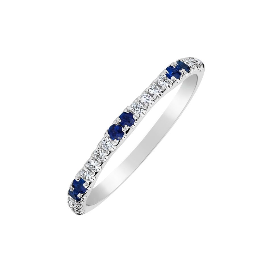 Diamond ring with Sapphires Aurorra