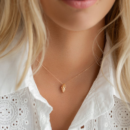 Necklace Golden Seashell