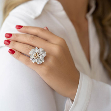 Diamond ring Gardenia