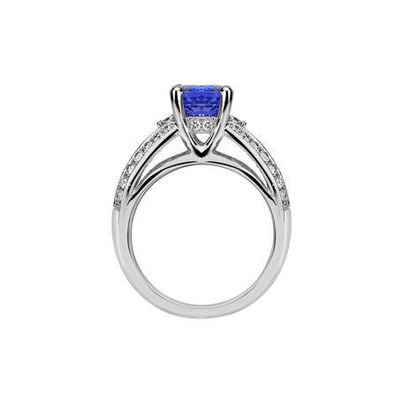 Diamond ring with Tanzanite Chantal