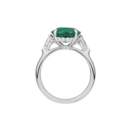 Diamond ring with Emerald Reginald