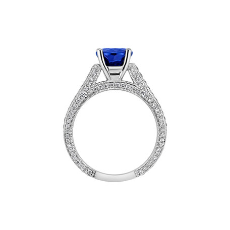 Diamond ring with Sapphire Las Vegas Miracle