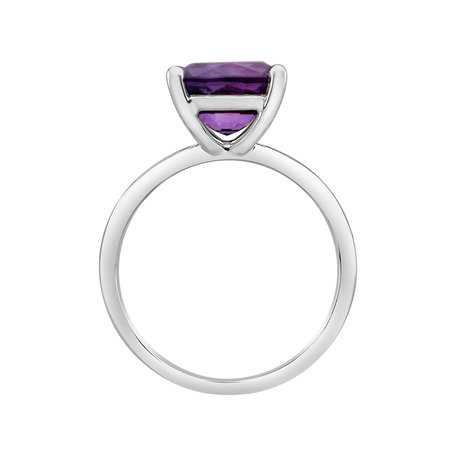 Ring with Amethyst African Bonbon